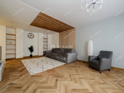 2-komnatnaya-pl-sennaya-d-1 фото