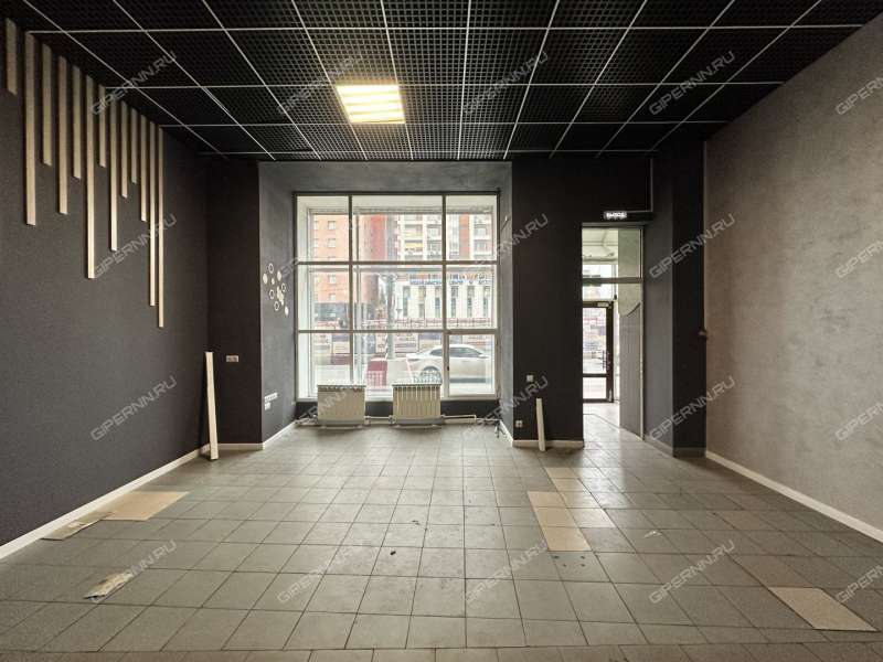 помещение под торговую площадь на улице Максима Горького