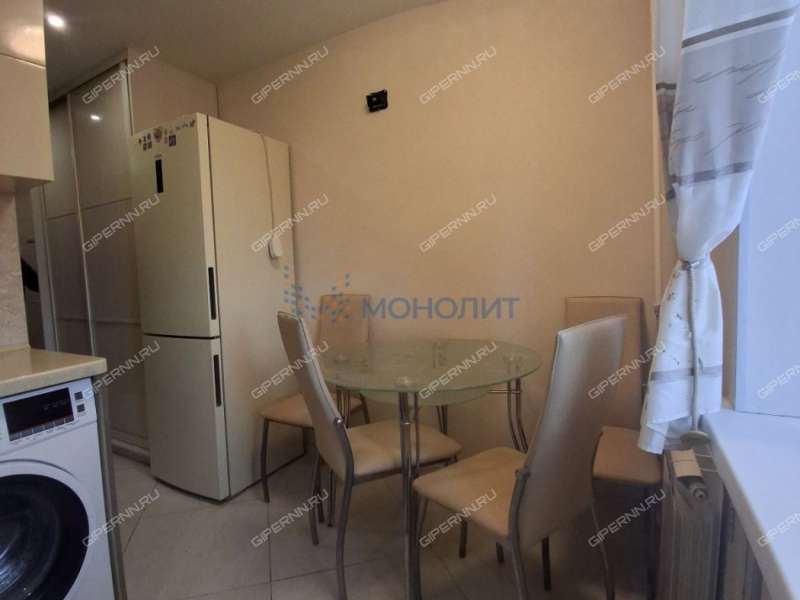 трёхкомнатная квартира на улице Переходникова дом 31