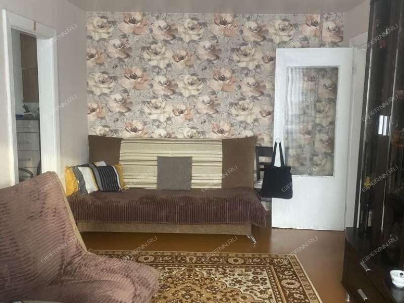 четырёхкомнатная квартира на улице Маковского дом 21