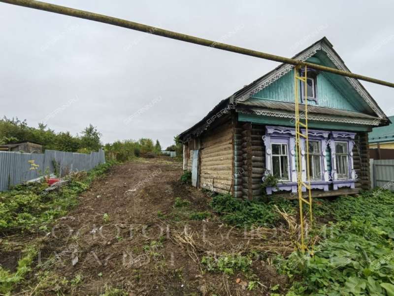 дом на Центральной улице деревня Хватково