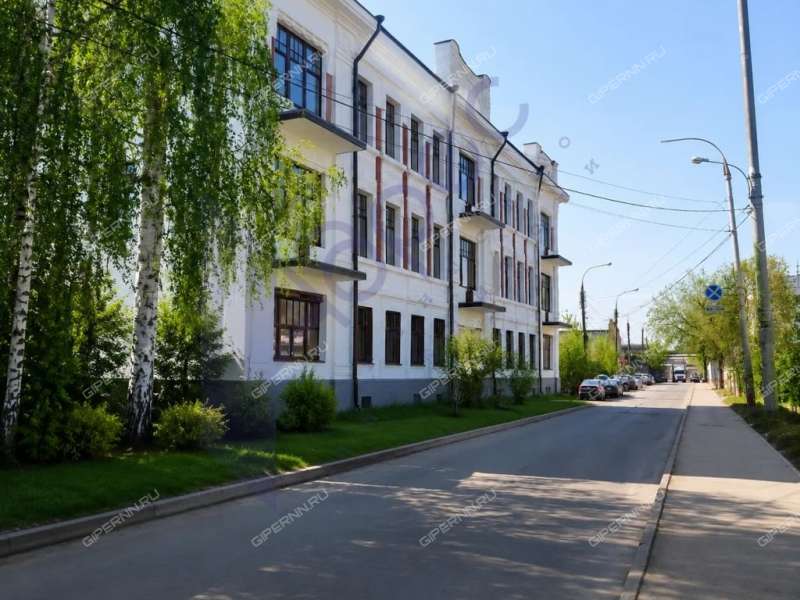 здание под офис на улице Заводской Парк