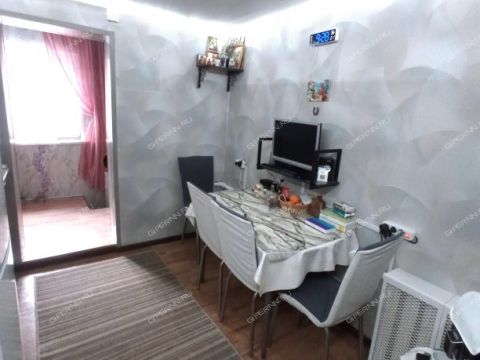 1-2-doma-derevnya-beshencevo-ul-chvanova-d-4 фото