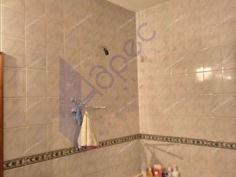 здание под коммерческую недвижимость в Вадском проезде