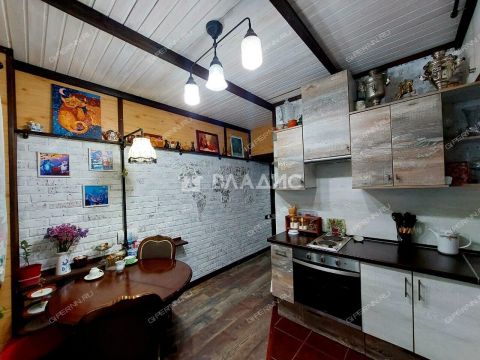 1-komnatnaya-b-r-60-letiya-oktyabrya-d-5a фото