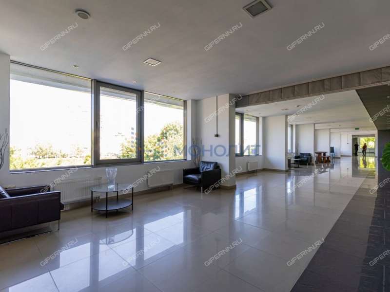 четырёхкомнатная квартира на Почтовом съезде дом 11