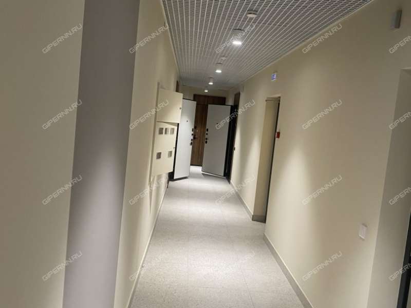 четырёхкомнатная квартира в новостройке на улице Белинского