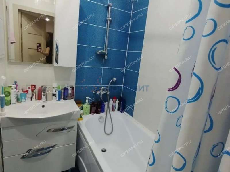 трёхкомнатная квартира на Южном бульваре дом 1