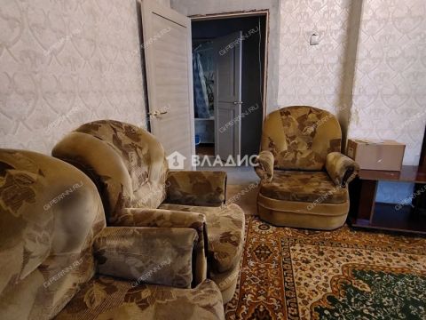 3-komnatnaya-ul-strazh-revolyucii-d-7-5 фото