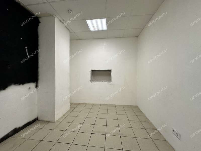 помещение под торговую площадь на Большой Покровской улице