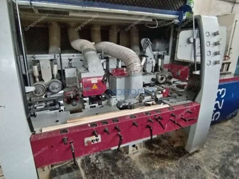 имущественный комплекс под склад, производственную площадь на улице Молькова деревня Прокошево