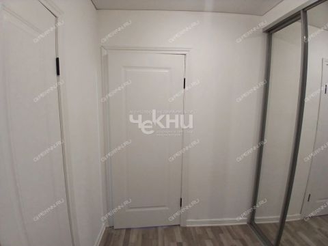 kvartira-studiya-ul-sergeya-tyulenina-d-6 фото