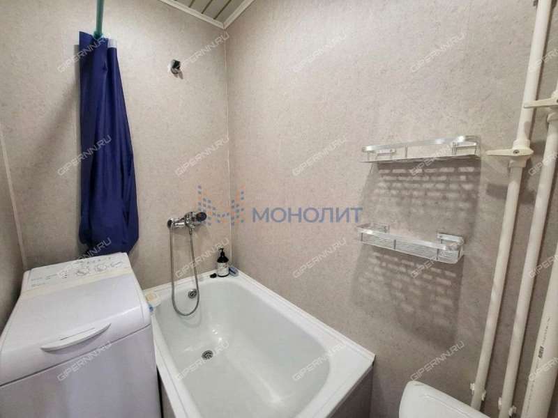 комната в доме 12 к1 на Мончегорской улице