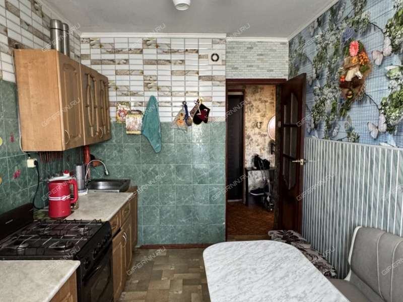 трёхкомнатная квартира на улице Маршала Жукова дом 10