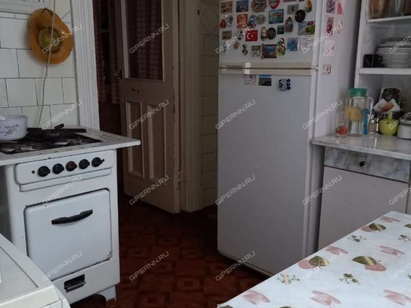 трёхкомнатная квартира на Должанской улице дом 33/11