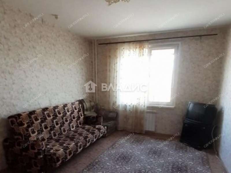 однокомнатная квартира на Бурнаковской улице дом 57