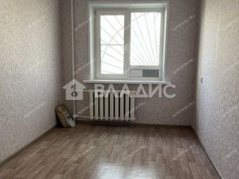 3-komnatnaya-prosp-lenina-d-28-k6 фото