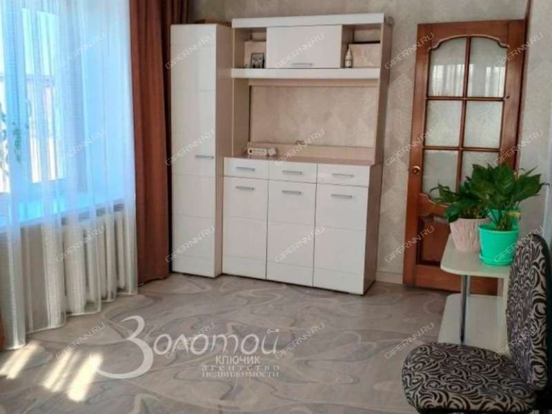 двухкомнатная квартира на улице Генерала Веденина дом 92 город Шахунья