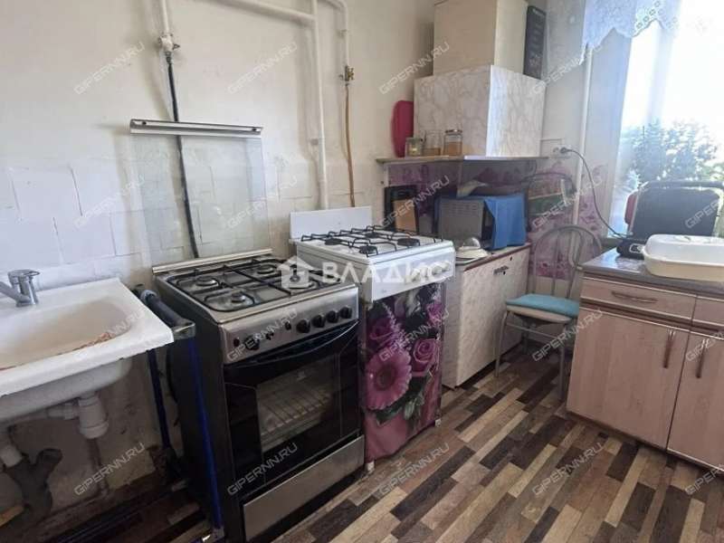 комната в доме 5 на улице Юлиуса Фучика