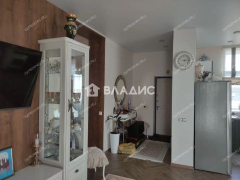 kottedzh-derevnya-beshencevo-ul-bolshaya-okruzhnaya-d-136 фото