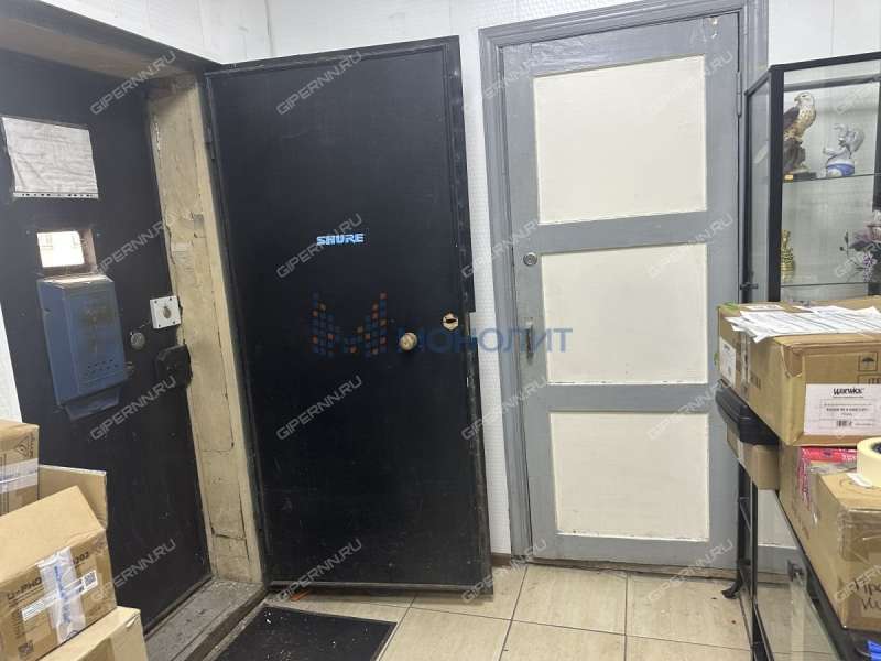 трёхкомнатная квартира на Нижне-Волжской набережной дом 20а