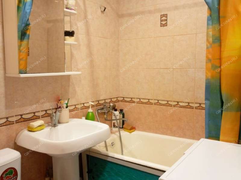 двухкомнатная квартира на улице Июльских Дней дом 26