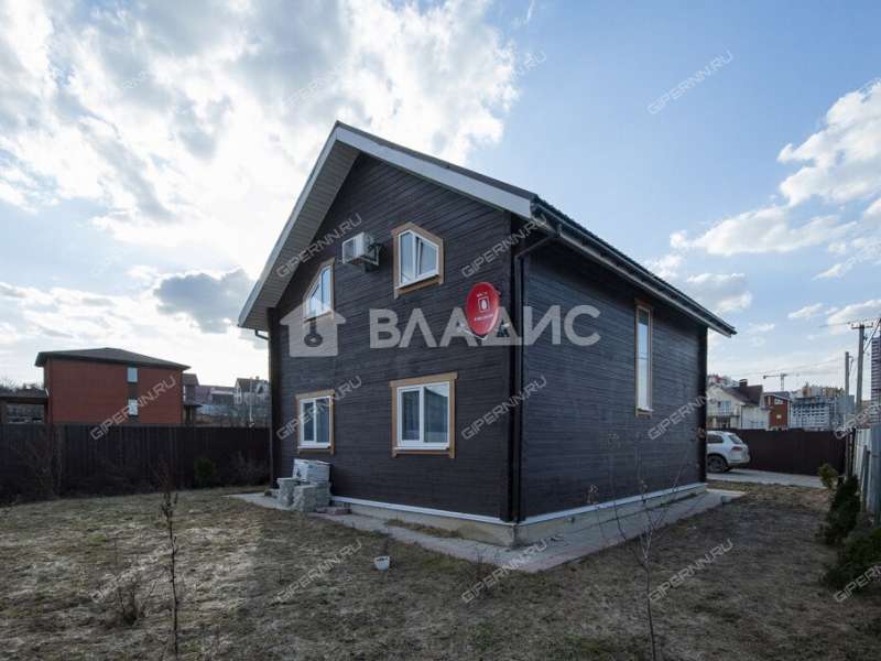 дом на Вечерней улице