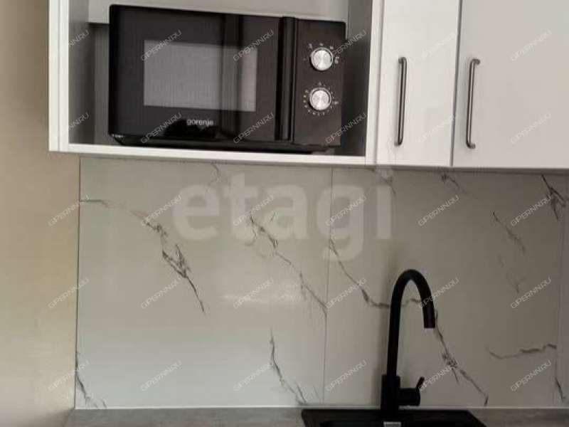 двухкомнатная квартира на площади Максима Горького дом 4