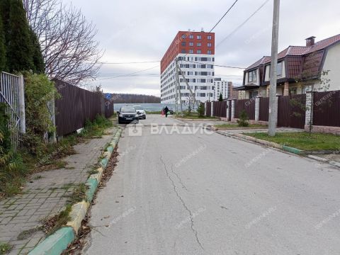 dom-ul-hlebosolnaya-d-4 фото