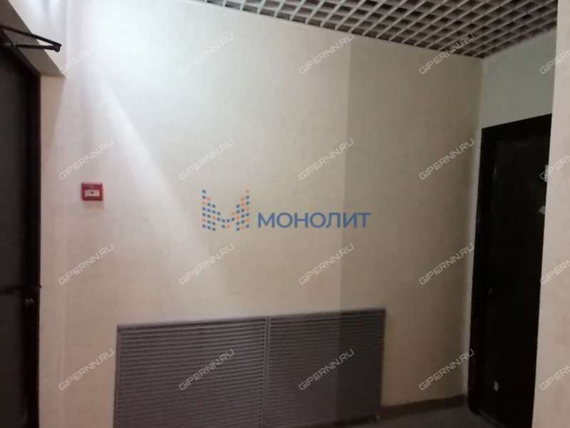 четырёхкомнатная квартира на Полтавской улице дом 15