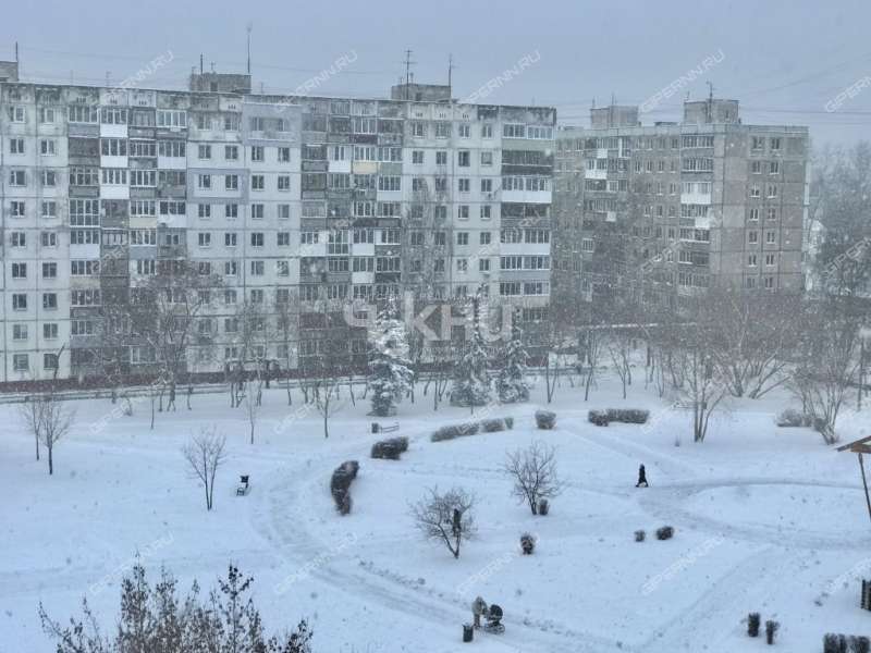 четырёхкомнатная квартира на улице Героя Советского Союза Прыгунова дом 27