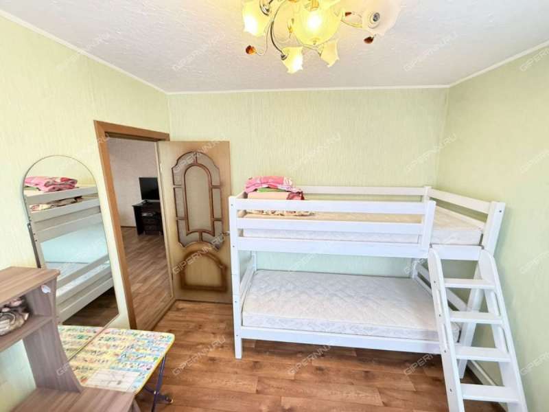 трёхкомнатная квартира на улице Чкалова дом 31 город Выкса