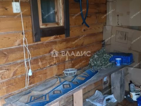 dom-derevnya-bolshie-kruty-koverninskiy-municipalnyy-okrug фото