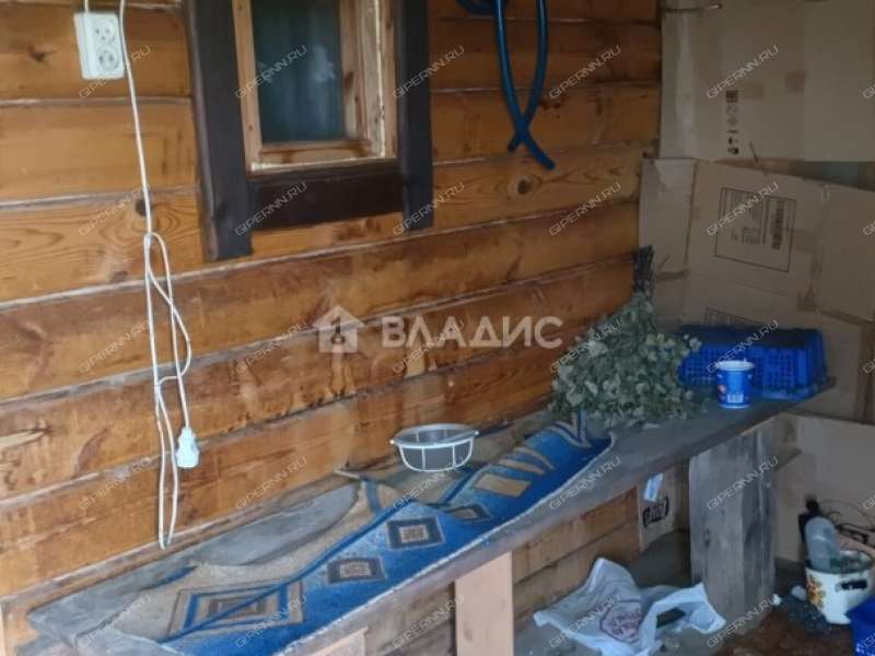 дом на  деревня Большие Круты