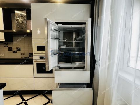 2-komnatnaya-b-r-yuzhnyy-d-20 фото