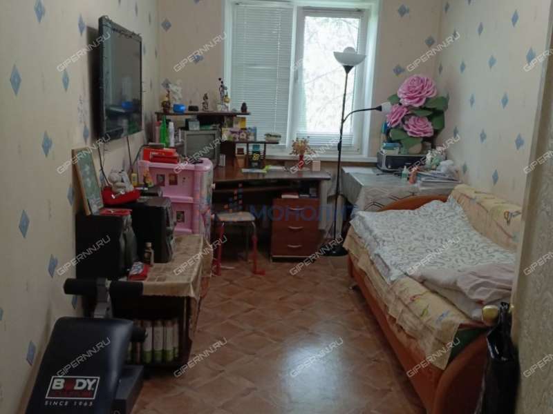 трёхкомнатная квартира на улице Маршала Жукова дом 11