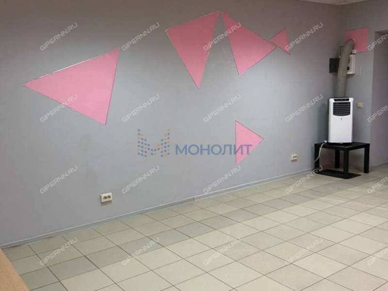 помещение под офис на улице Германа Лопатина
