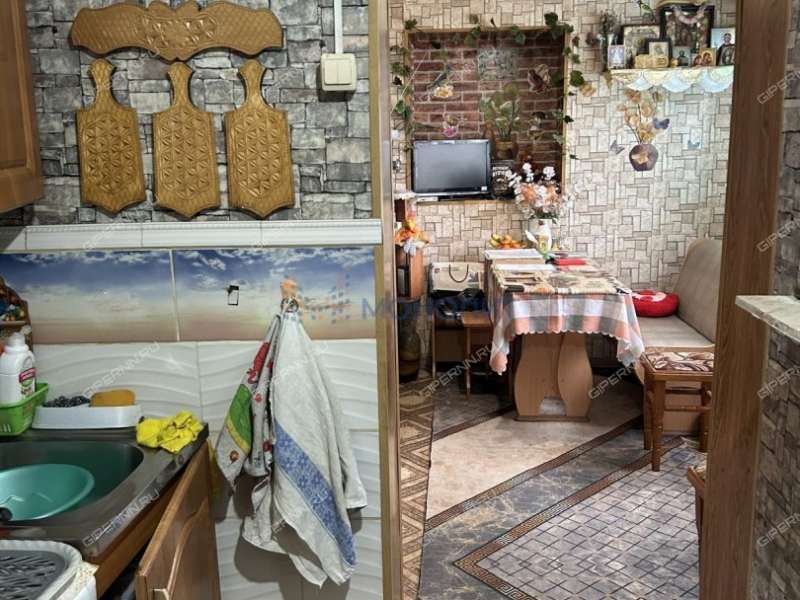 дом на улице Серова рабочий посёлок Горбатовка