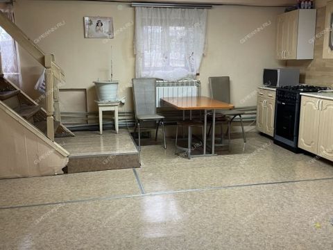 taunhaus-shkolnaya фото