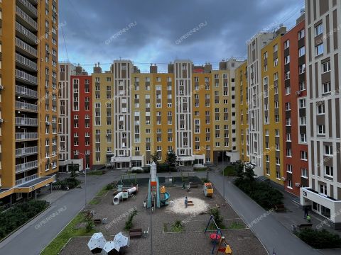 1-komnatnaya-ul-romantikov-d-7 фото