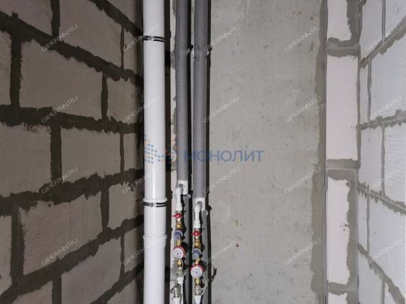 трёхкомнатная квартира на улице Июльских Дней дом 11