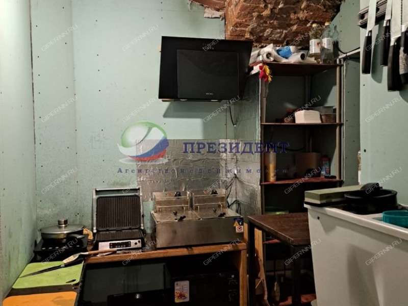 помещение под недвижимость под общепит на Рождественской улице