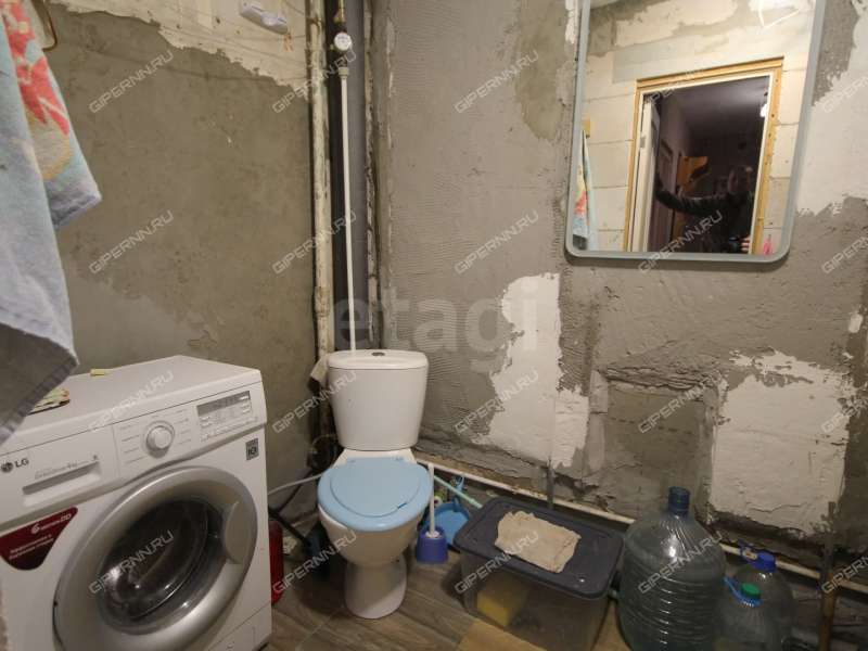 комната в доме 10 на Полевой улице