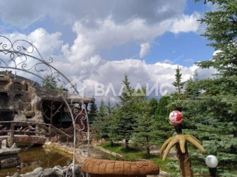 здание под офис, торговую площадь на улице Туполева город Балахна