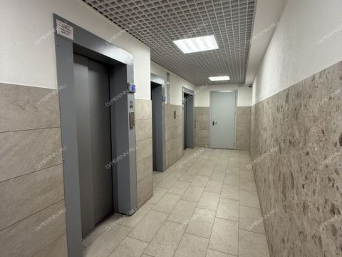 4-komnatnaya-ul-borisa-panina-d-7-k6 фото