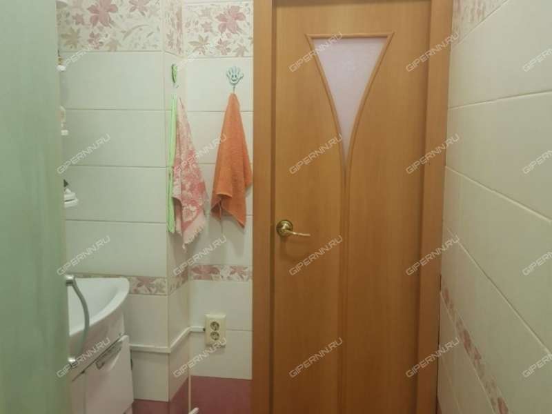 двухкомнатная квартира на улице Пискунова дом 40а