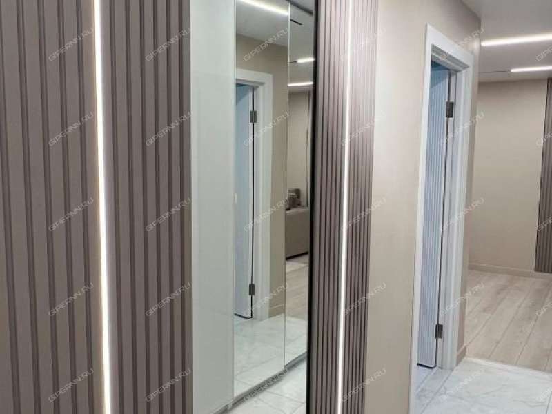 трёхкомнатная квартира на улице Адмирала Макарова дом 5 к2