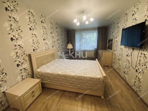 3-komnatnaya-ul-geroya-sovetskogo-soyuza-usilova-d-1 фото