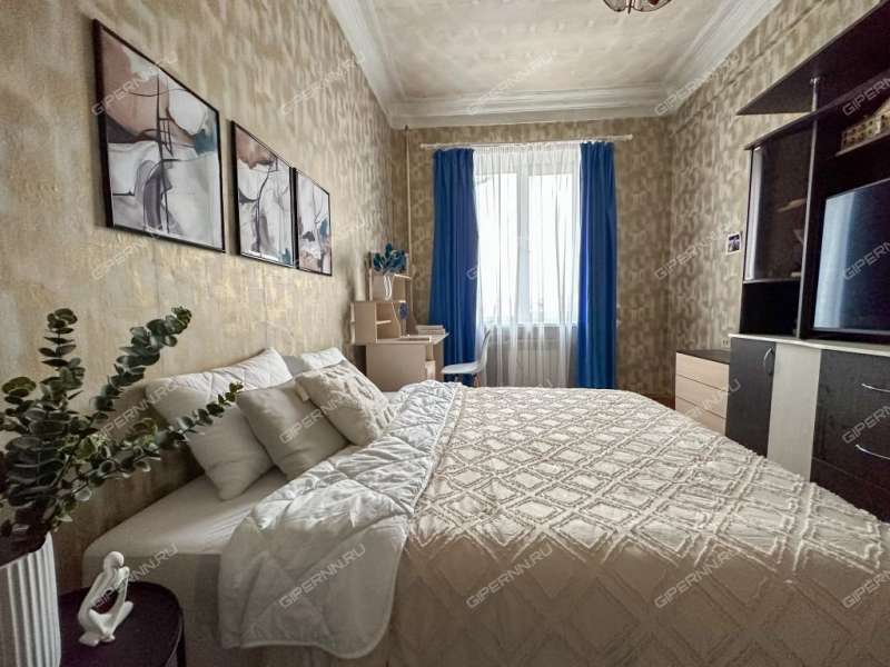 трёхкомнатная квартира на проспекте Октября дом 16