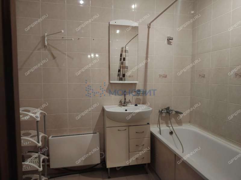 трёхкомнатная квартира на улице Родионова дом 29